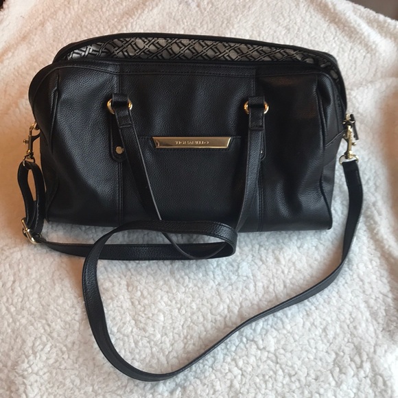 Tignanello Handbags - ⭐️HOST PICK⭐️ [Tignanello] Black Leather Purse
